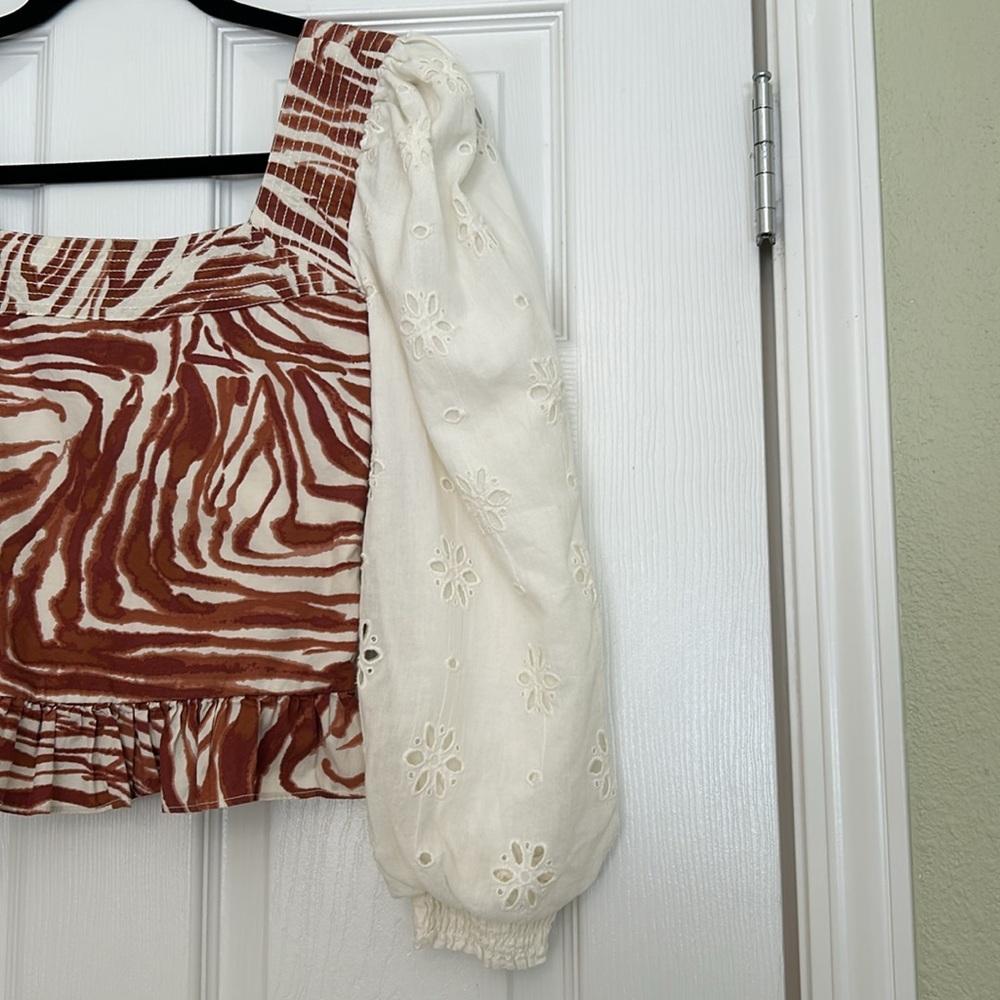 Love the Label Smocked Puff-Sleeve Blouse - Picture 6 of 13